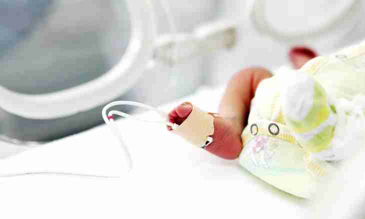 Premature birth: reasons, consequences, signs