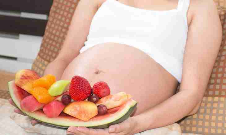 How often it is possible to eat during pregnancy