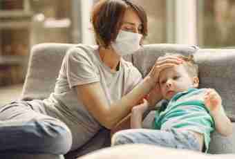 What infections are transmitted from mother to the child