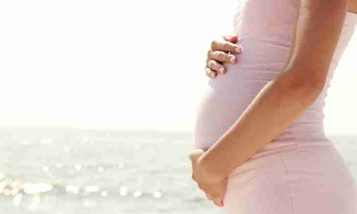 Whether it is possible to become pregnant during monthly