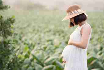 What inoculations can be done to pregnant women