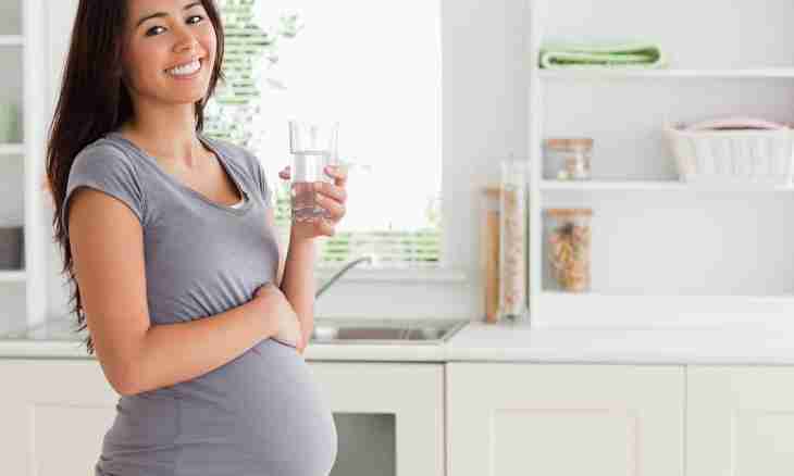 Whether it is possible to drink soda from heartburn at pregnancy