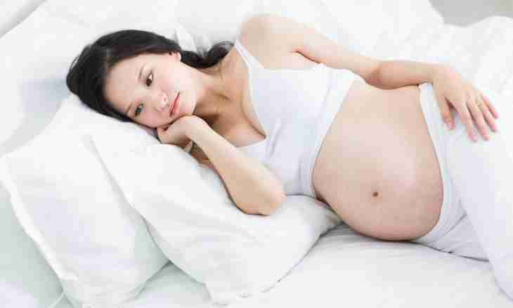 How to distinguish extra-uterine pregnancy