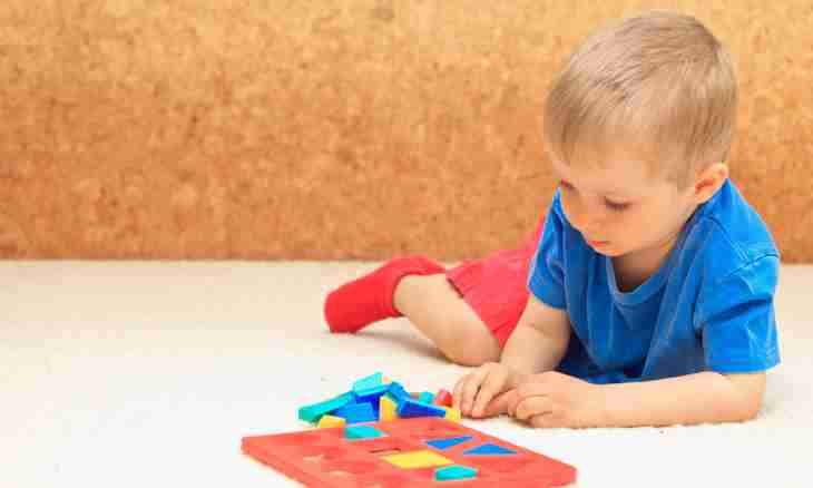As it is necessary to develop fine motor skills at the child in 1-3 years