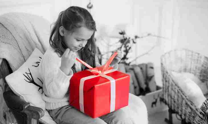 What to present to the girl of 5 years for birthday