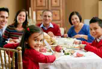 How to revive family traditions