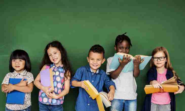 How to begin financial education of children