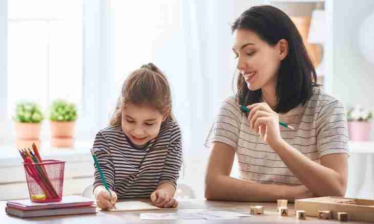 How to teach to consider the kid: useful tips
