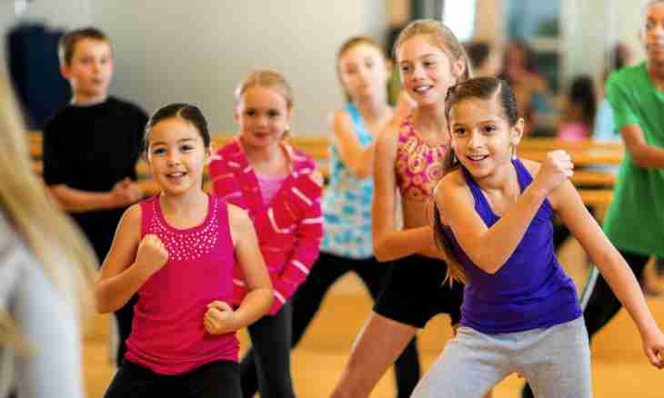 Where to give the child to take dancing classes in Moscow
