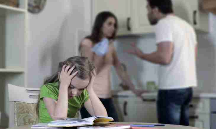 Aggressive child: councils for parents