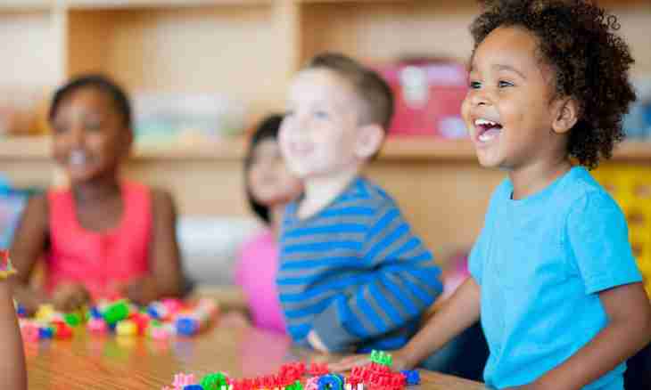 What are games of attention for preschool children