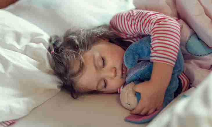 How to disaccustom the child to sleep in the afternoon