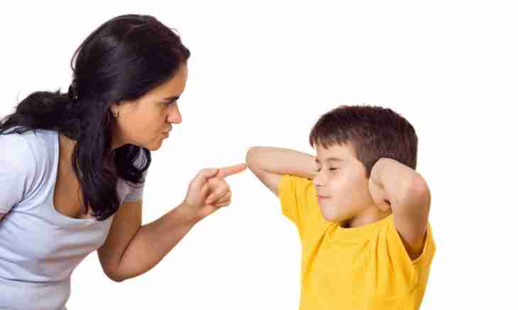 How to cope with the disobedient child