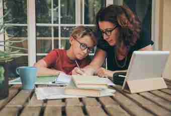 How to earn, staying at home with the child
