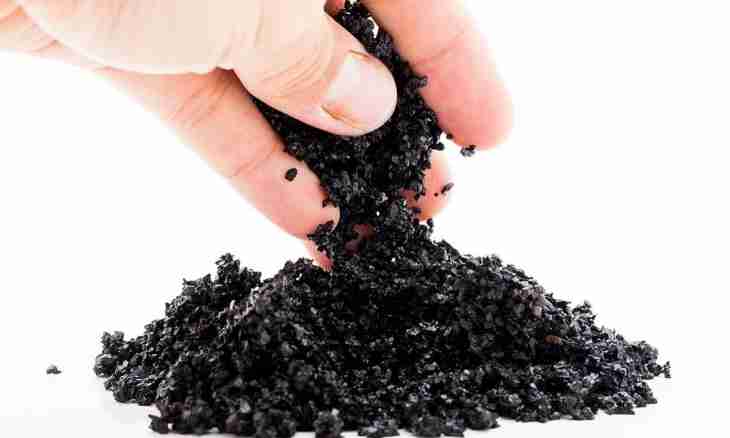 How to give to the child activated carbon