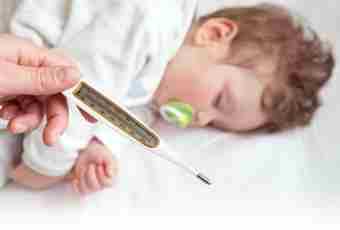 What to do if the child has temperature? First-aid treatment