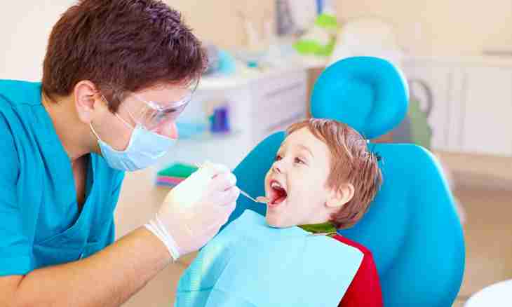 How to look after an oral cavity at children