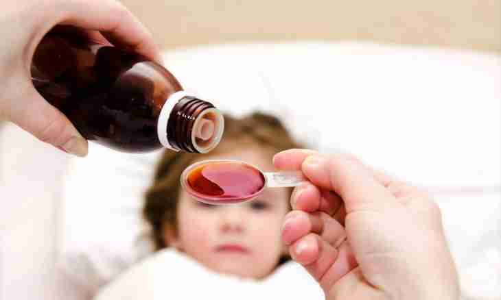 Koksit at children: symptoms and treatment