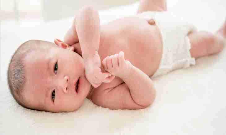 How to treat umbilical hernia at the newborn