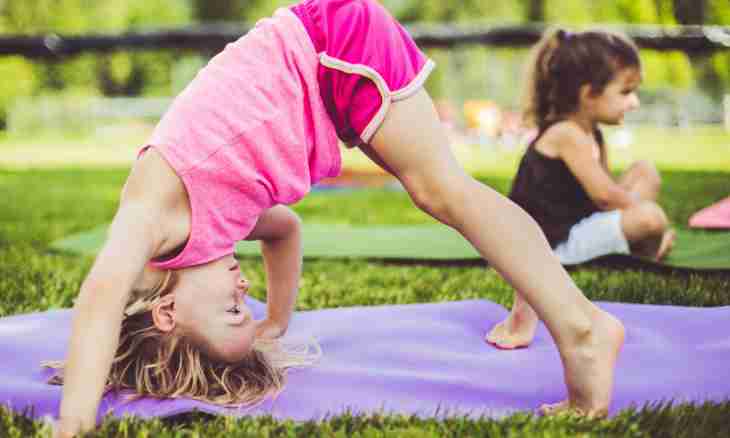 What exercises to do to the three-year-old child
