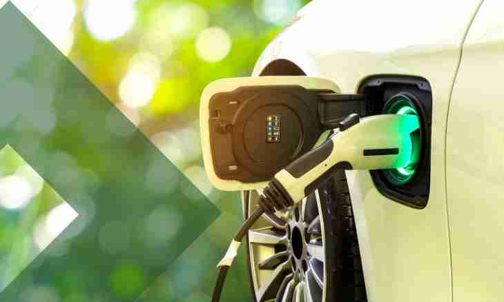 The electric vehicle for children: pros and cons