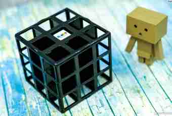 How to assemble the Rubik's Cube to the child