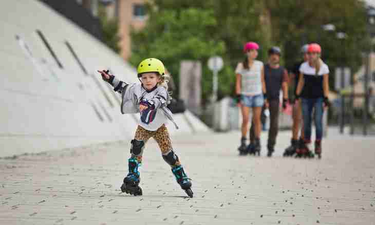 How to choose to the child roller skates