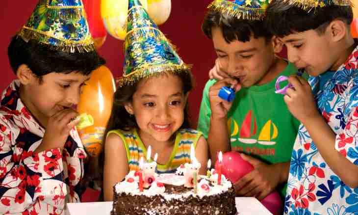 How to arrange a birthday to the child of the house