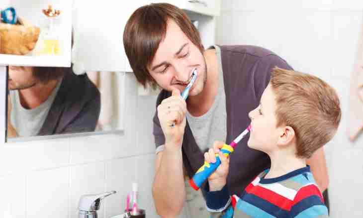 As children need to brush teeth