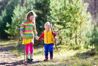 What to occupy the child on autumn vacation with