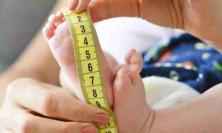 How to measure the weight and growth of the child