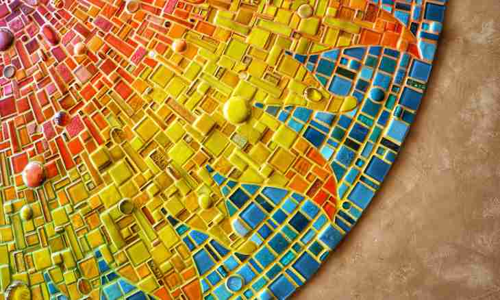 The developing games: self-made mosaics