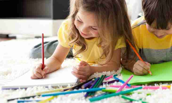 How to teach to draw the preschool child