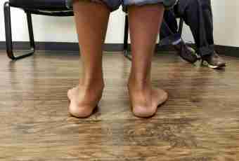 How to treat flat-footedness at children
