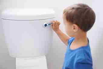 How to teach the child to go independently to a toilet