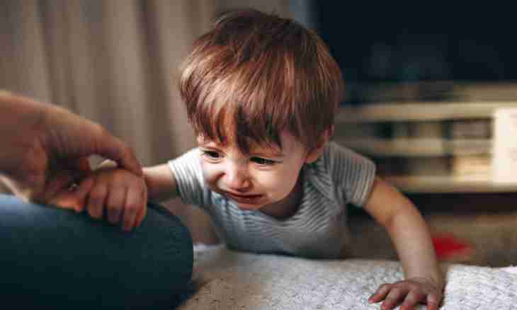 The child constantly cries why?