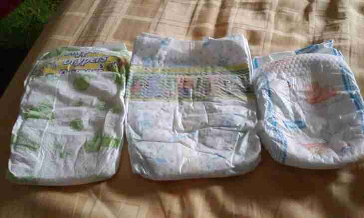 How to sew diapers to the newborn