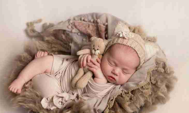 How to dress the newborn child