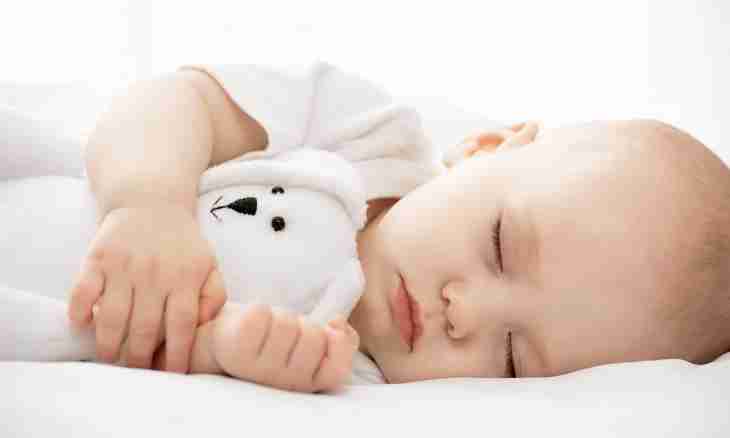 How to accustom the baby to sleep