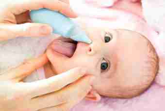 How to clean a nose to babies