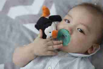 Whether the pacifier is necessary to the child