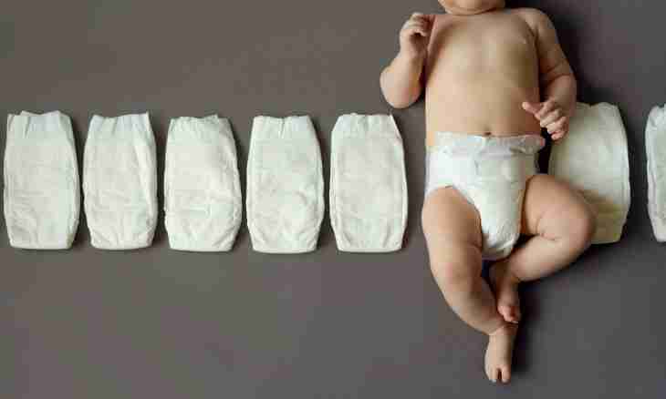 How to change diapers