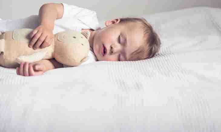 How to get enough sleep with the baby