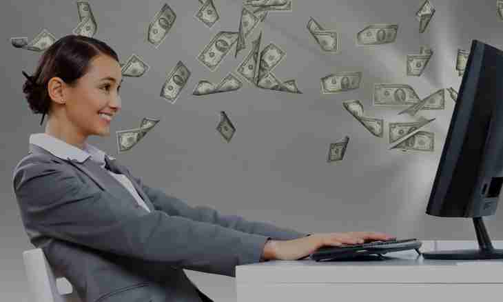 How to earn money on the Internet in Ukraine