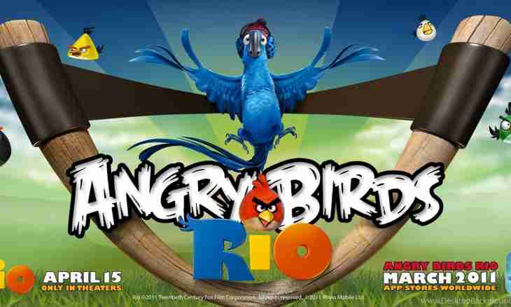 How to play the game Angry Birds Rio?