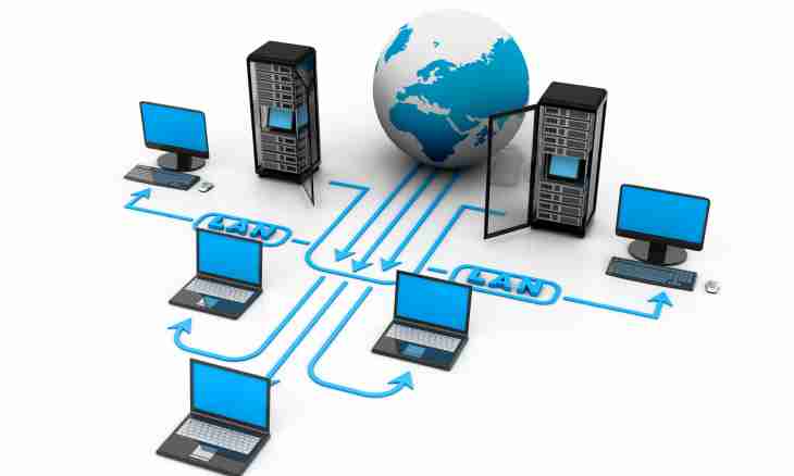 How to make a local area network with Internet access