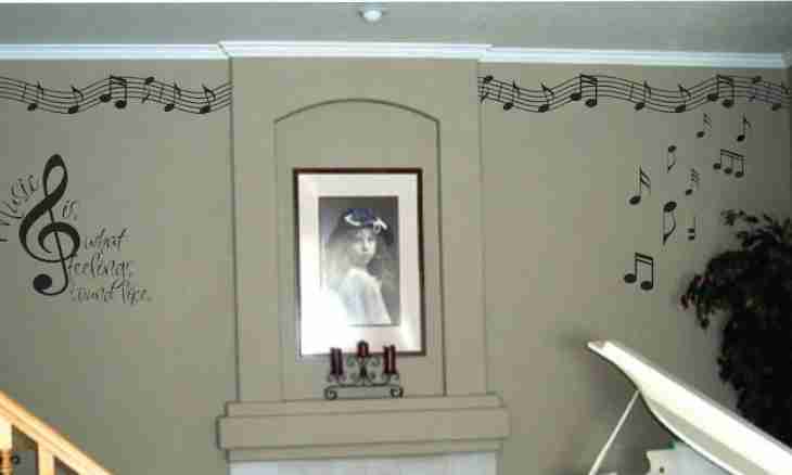 How to add music on a wall