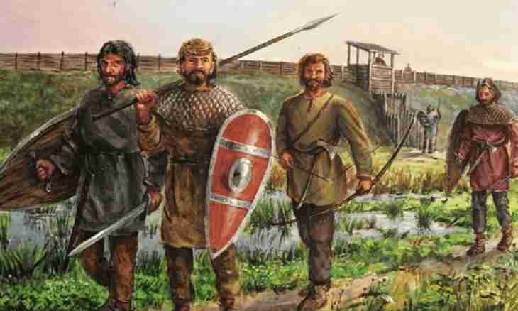 East Slavs in the ancient time: origin, life and customs