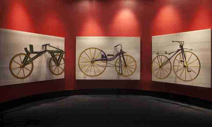 As, who and when invented the bicycle