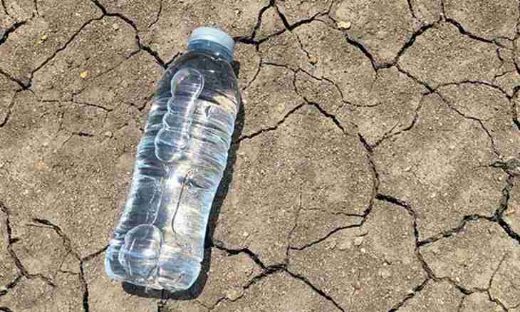 Why water grows turbid